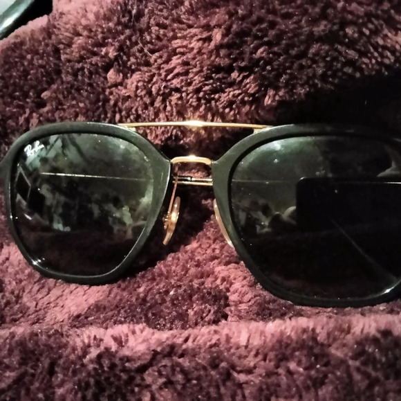 RAY-BANS RB4273 Sunglasses - Picture 1 of 7